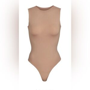 SKIMS ESSENTIAL CREW NECK SLEEVELESS BODYSUIT Sienna Size L-XL
